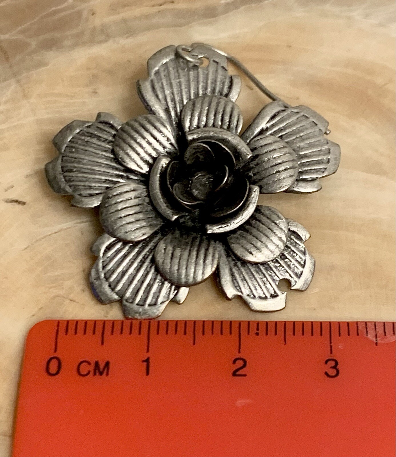 Light Silver Tone Large Flower Dangle Earrings - image 5