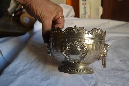 RARE Vintage Corbell & Co Silver Plate Heavy Footed Ornate Bowl Lion Head - Picture 3 of 8