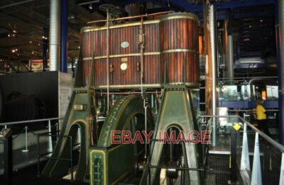 FOTO JAMES WATT & CO DAMPFPUMPENMASCHINE DIESE DAMPFMASCHINE IST IM POWER UP