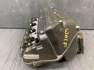 2005-2006 Kawasaki Ninja ZX6R Airbox assembly with injectors, air