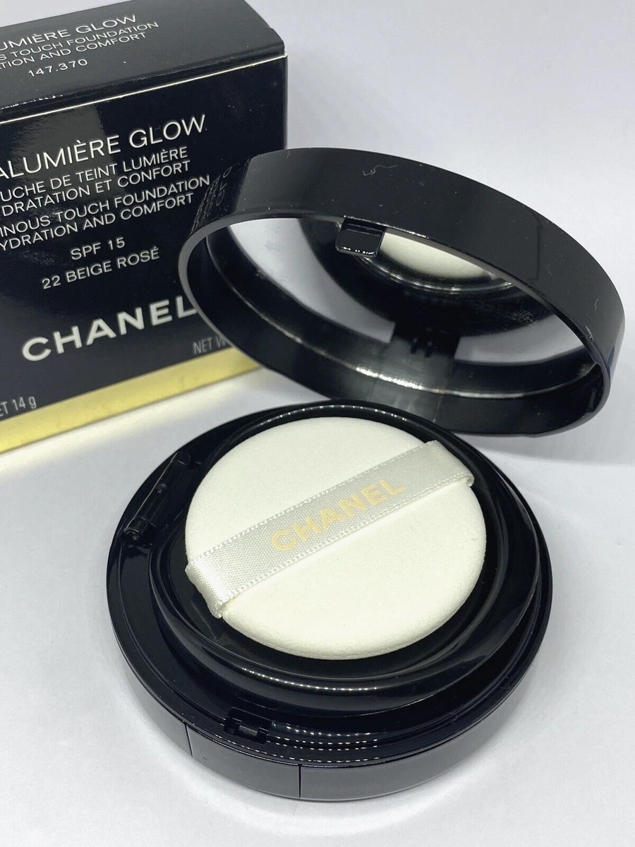 CHANEL Vitalumiere Glow Luminous Touch Foundation Cushion 22 Beige Rose