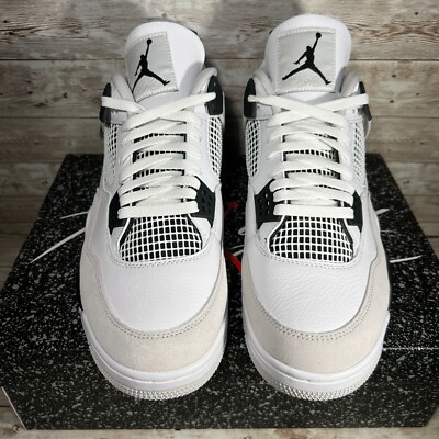 New Air Jordan 4 Retro Military Black Men's Size 10 (DH6927-111