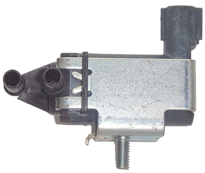 NEW GENUINE/ OEM MR299926 136200-1470 CP726 for 00-97 MITSUBISHI 