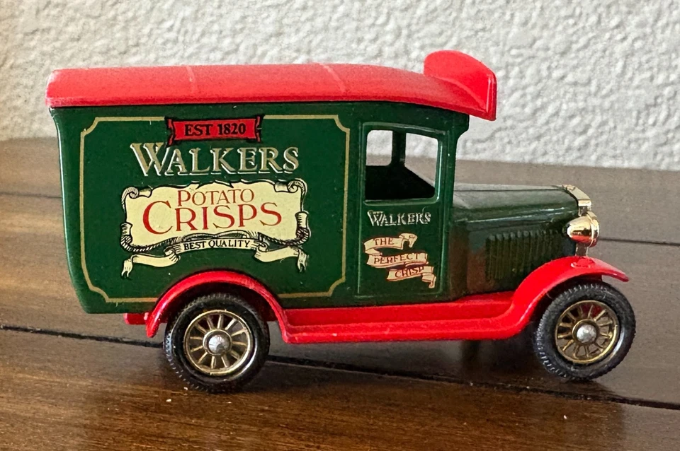 Lledo Walkers Vintage Models Potato Crisps Truck Style Green Made in England - Image 4 of 4