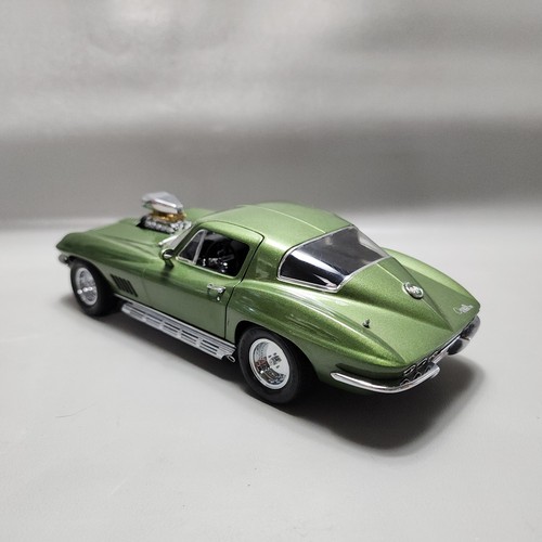 Motorbox Exoto Chevy C2 Corvette Metallic Green 9247 1:18 Scale Diecast - Picture 8 of 18