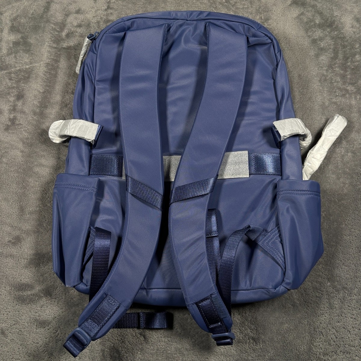 LULULEMON New Crew Backpack - Brilliant Blue Lululemon New Crew Backpack 22L True Navy Blue | eBay main image 2