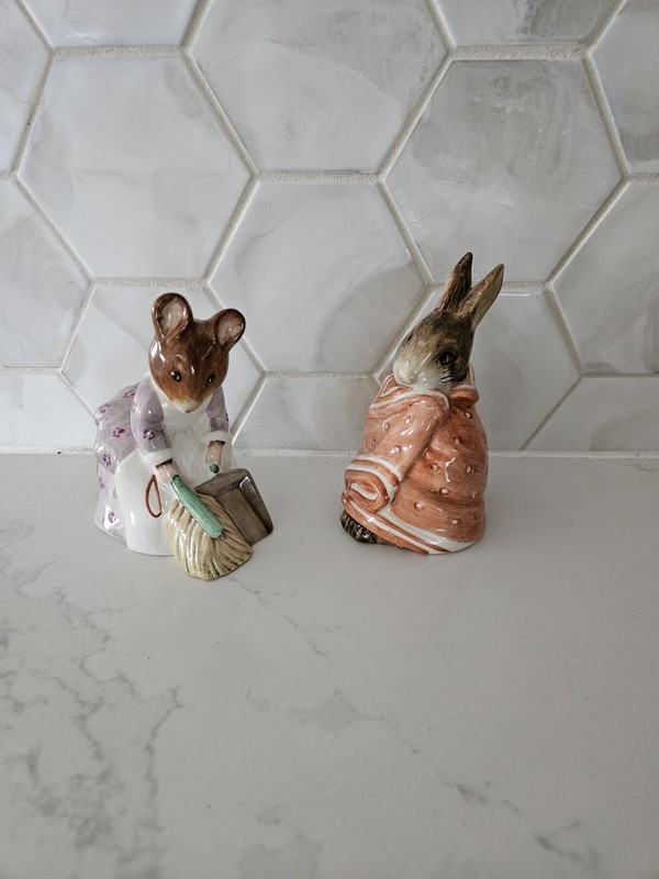 Beatrix Potter figurines Hunca Munca Sweeping And Poorly Peter Rabbit