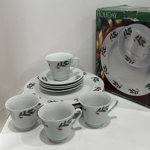 Vtg. Alco Holiday Dinnerware Set 12 Piece Porcelain Service for 4 Plates Cups - Picture 20 of 24