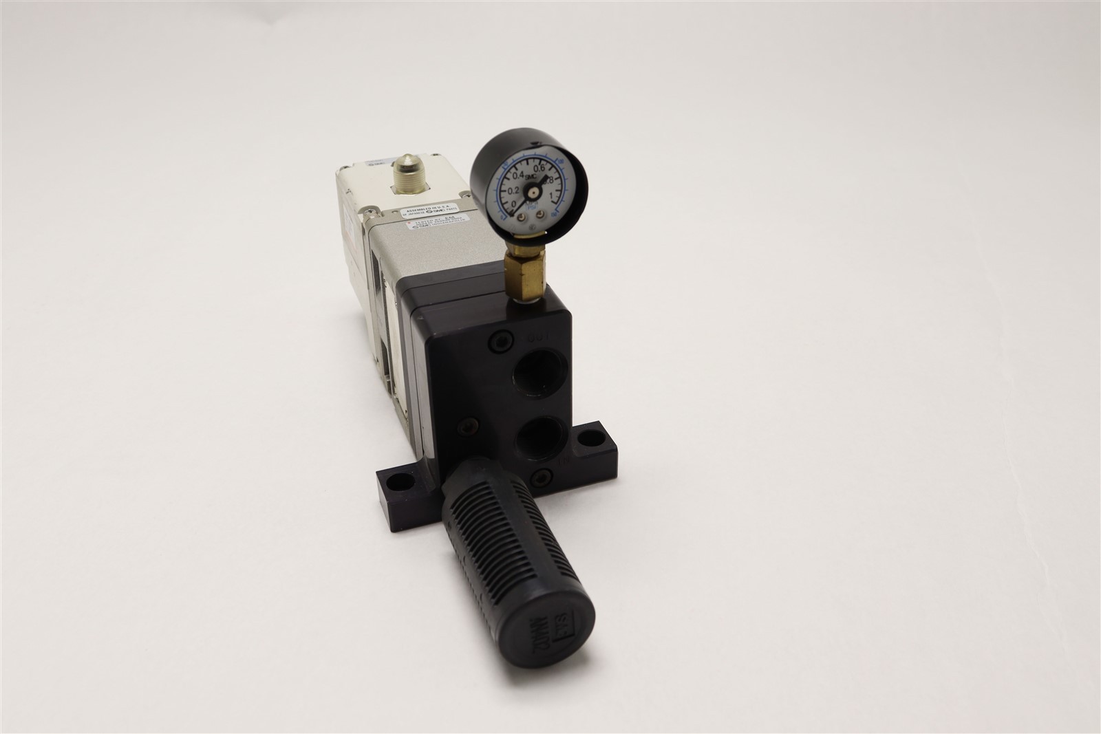 SMC EX MANIFOLD BASE ASSEMBLY W/ SOLENOID VALVE & MIST SEPARATOR VV5MP-3006