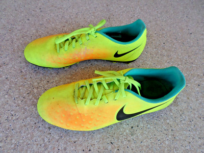 Nike Magista Ola II FG Volt Total Orange Soccer Football Cleats. Men's 7