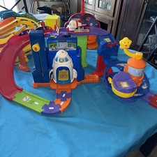 VTech Go Go Smart Wheels Blast-Off Space Stat...