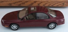 Brookfield Collectors Guild 1995 Oldsmobile Aurora Model 1/25 Scale