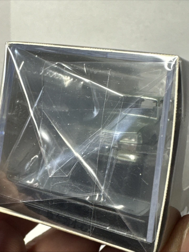 DCT DieCast Team 1/64 🇨🇵 Peugeot 505 SW (1986) Green Vert - Photo 2/4