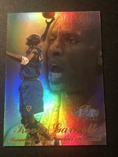 1997-98 Flair Showcase Row 3 Kevin Garnett #4 HOF