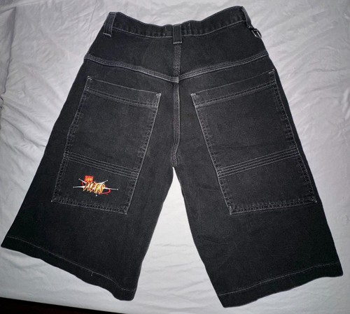Lee Pipes Black Denim Skater Shorts Vintage Youth LARGE (26-27W) Cool - Picture 5 of 11