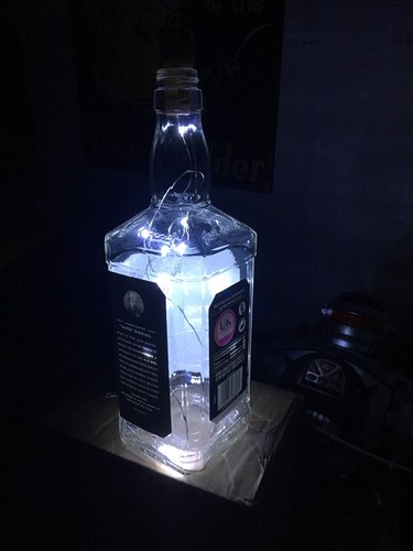 Jack Daniels Luce Bottiglia X 2 1 Litro. A batteria - Foto 8 di 11