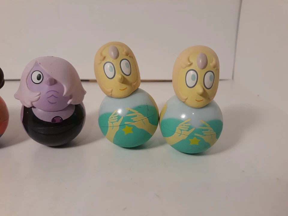 Steven Universe Mini Rockerz Figures - Series 1 - 7 Figures - Cartoon Network - Image 4 of 4