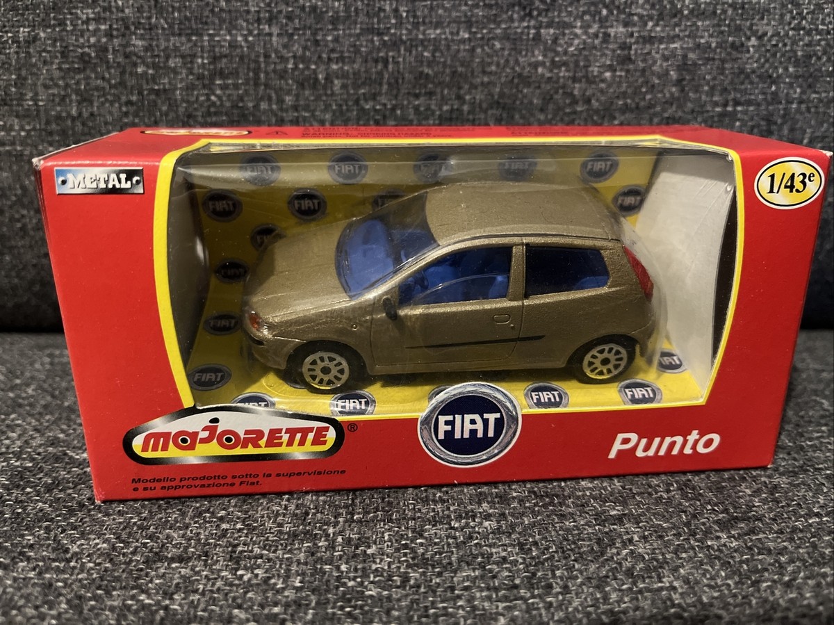 ミニカー Racing43 1/43 Fiat Punto Kit Car 2001 Fiat Punto