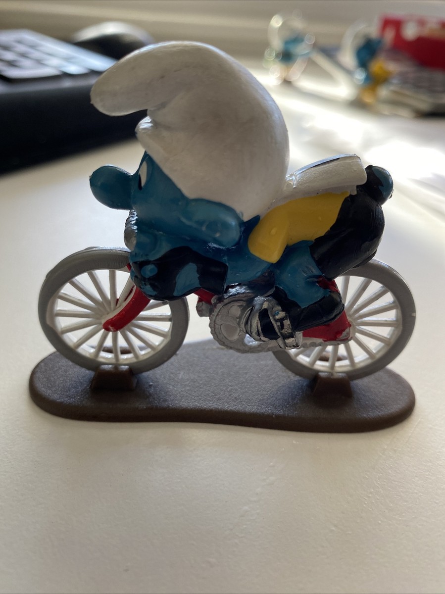 FIGURINE PEYO SCHLEICH Les Schtroumpfs 1981 Baseball Batte pvc 5 cm EUR