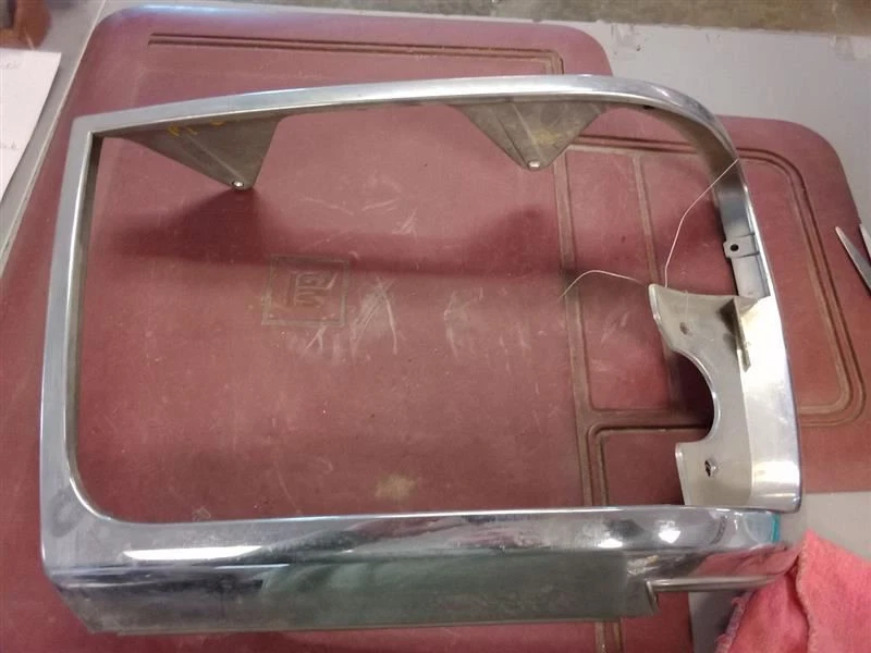 Passenger Headlight Door/Cover From 8501 GVW Fits 92-97 FORD F250 PICKUP 59148 - Image 2 of 2