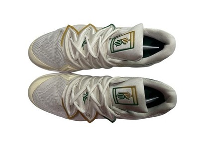 nike air zoom vapor x kyrie clover