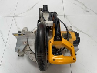 Used Working Dewalt Mitre Saw Chop 240v DW703