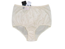 NWT VANITY FAIR Perfectly Your RAVISSANT TAILORED Nylon BREIF PANTIES Granny 6