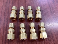 PARKER Compression Fitting Union 1/4in OD x 3/8in OD Fitting Size Brass 8PK B200