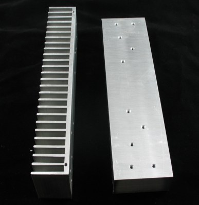 Aluminum heatsink for LJM L12-2 amplifier boards  200mm x 30mm x 50mm 