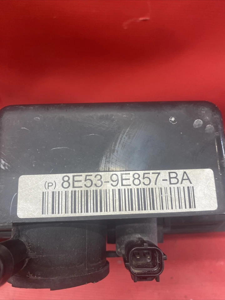  Bote de carbón para Ford Fusion 2009; botes de vapor - evaporato Foto 4 de 4