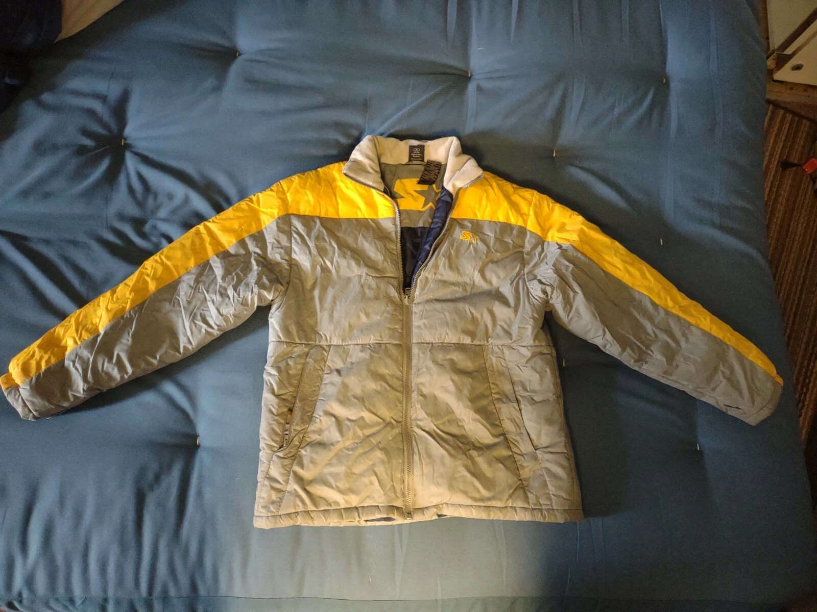 Vintage Yellow & Gray Starter Feather & Down Puffer Jacket Men's Medium (38-40)