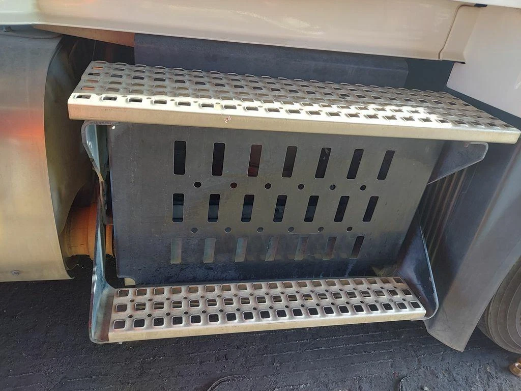 Replaces VOLVO VNL 2014 DPF COVER 3567302 | eBay 