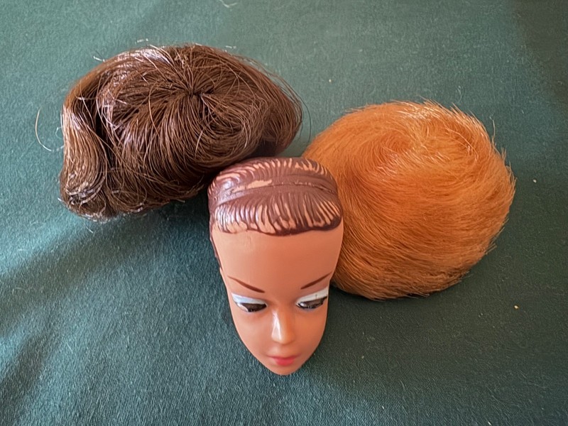 Vintage Fashion Queen Barbie head & two wigs blonde bubblecut brunette flip NICE