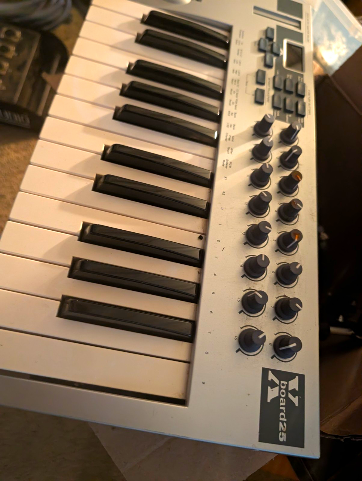 M-Audio board25 25-Key MIDI Keyboard Controller w/ Rotary Encoders