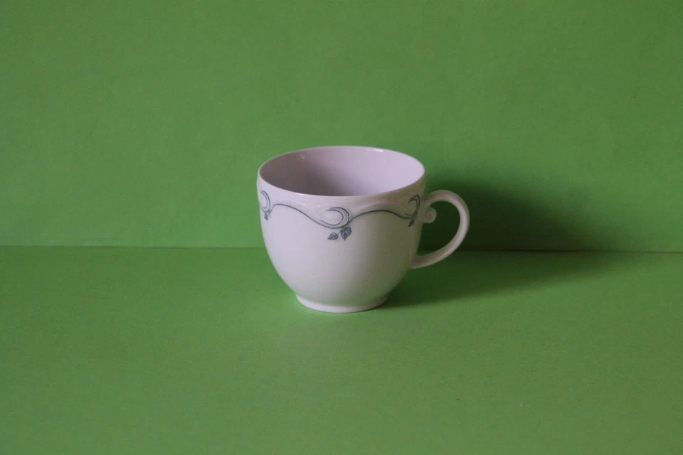Seltmann Weiden Desiree Sonate Kaffeetasse Tasse - Bild 1 von 1