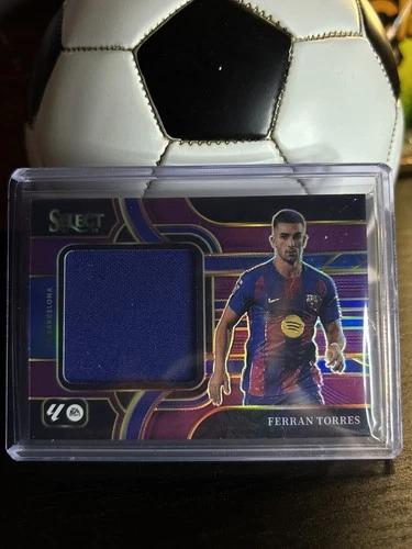 2025-26 Panini Select La Liga - Jumbo Swatches Ferran Torres - Purple Prizm /49