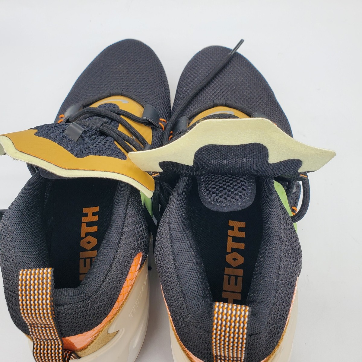 Men’s Nike Zoom Moc THE10TH Size 13 Black/Phantom-Club Gold Sneakers Amazon.com | Nike Zoom Moc Mens Trainers At8695 - Black  main image 3