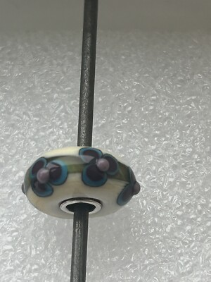 Authentische TROLLBEADS BLUME WOLKEN PERLE. Neu