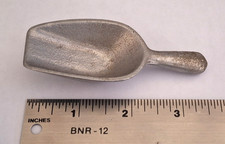 Vintage Wagner Ware Cast Aluminum Scoop 1 tbsp scoop 3.5&rdquo;