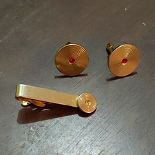 Men's Gold Tone Round Bullet Back Cufflinks & Matching Tie Clip Set Red