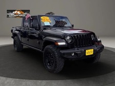2021 Jeep Gladiator Willys Pickup 4D 5 ft