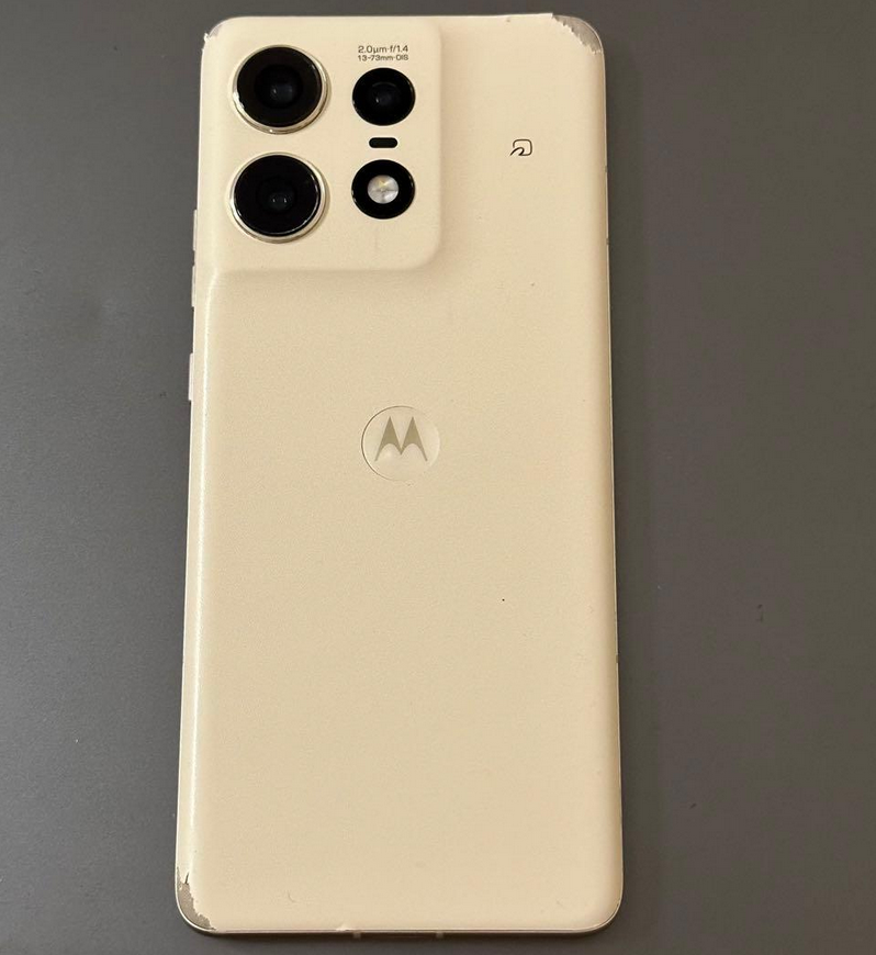 motorola edge 50s PRO ホワイト edge 50s PRO バニラ スマートフォン