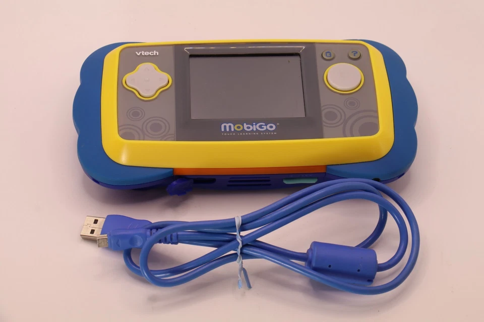 VTech MobiGo Handheld Touch Learning Game System with 4 cartridges Tested - Image 3 of 4