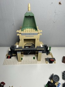 LEGO Avatar: The Last Airbender: Air Temple (3828) With Extra