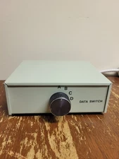 4-way Data Transfer Switch Box with DB25 manual data switch ports for PC & Apple