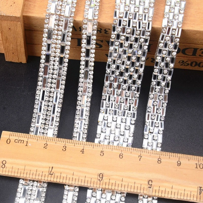 Catena Di Strass Argentati 3 File - 2,7 Metri, Cristallo E Rame, Per Decorazioni Fai Da Te, Abiti, Scarpe E Accessori