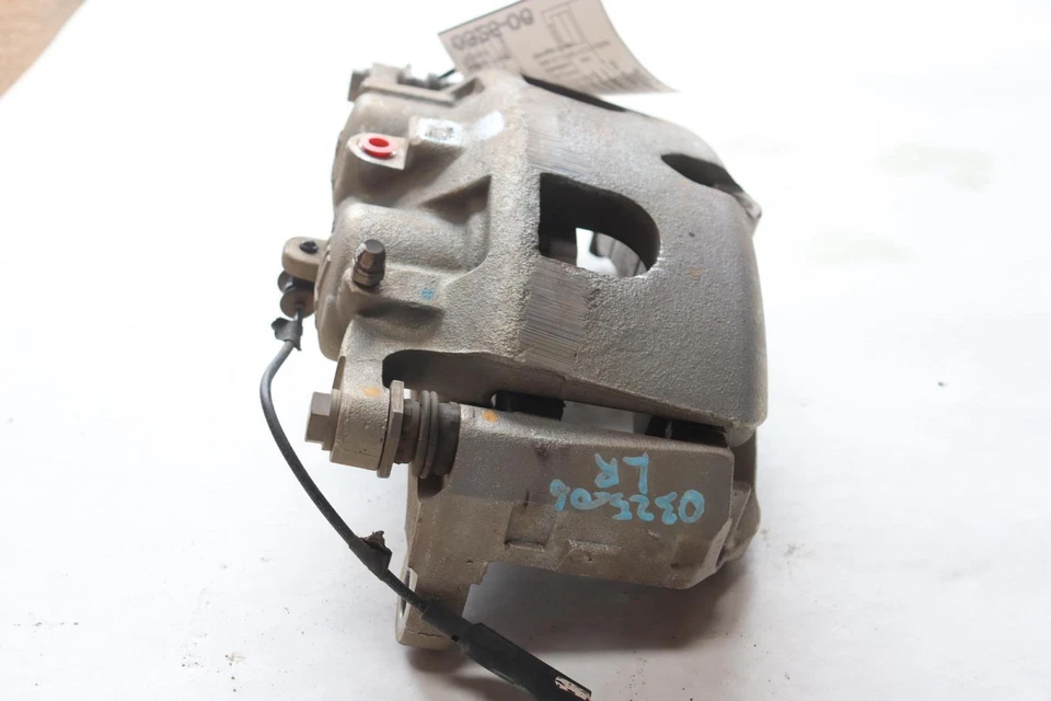 Pinza de freno trasera izquierda OEM CHEVY SILVERADO 2500 HD 2020-2023 Foto 2 de 4