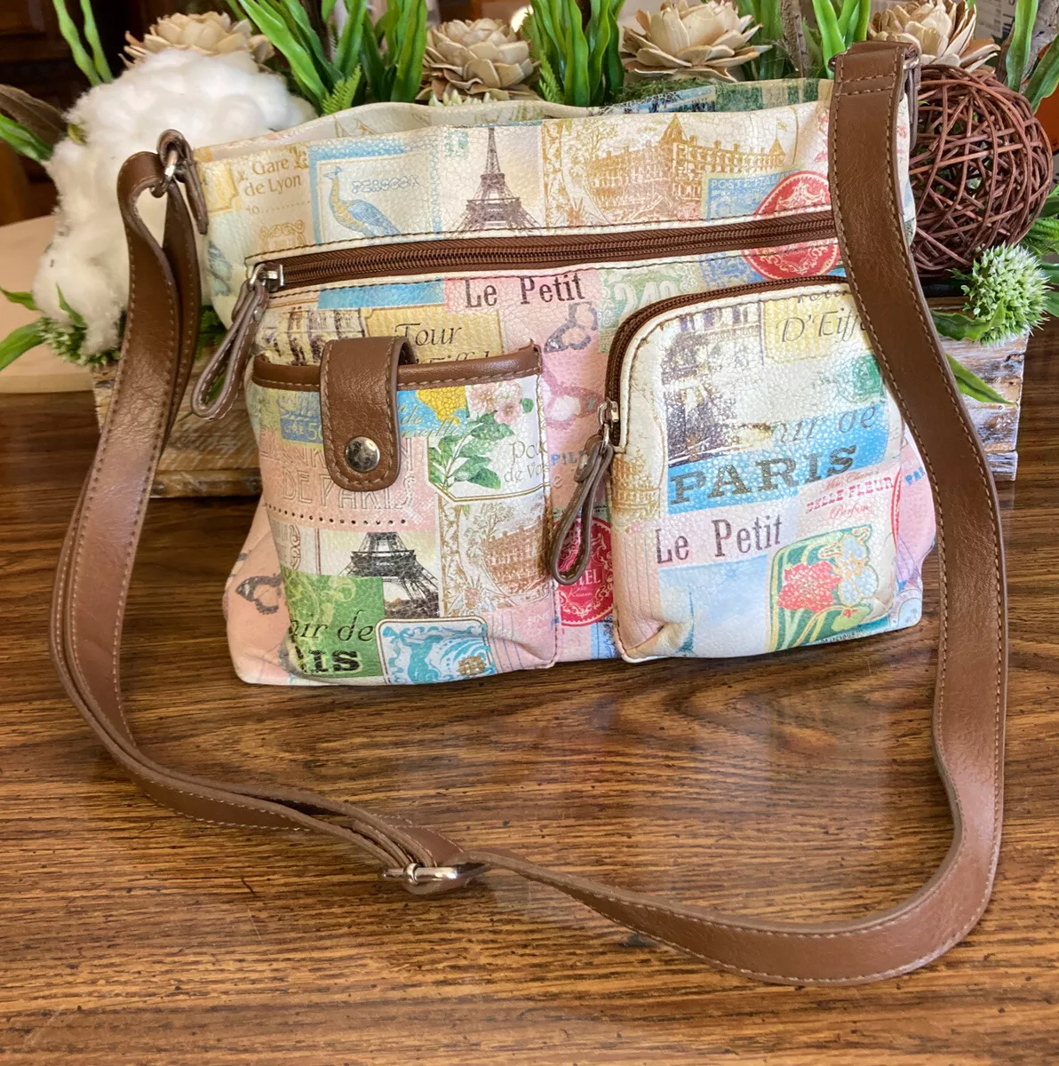 Amazon.com: Paris Coin Purse