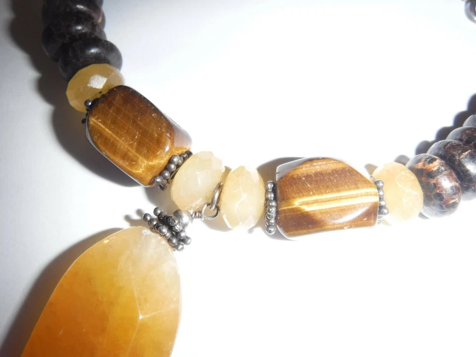 Collar de piedra genuina Silpada ámbar, ojo de tigre y cuentas de pucca Foto 4 de 4