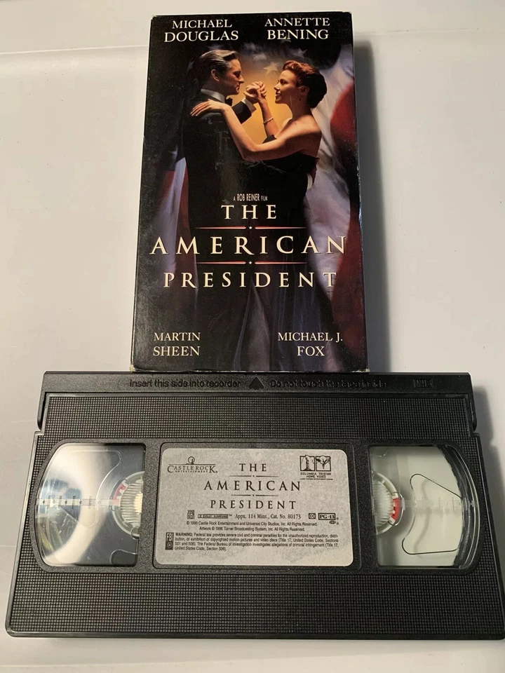 Vtg The American President VHS Michael Douglas Annette Bening Martin Sheen - Image 2 of 4